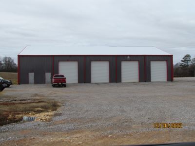 The front of Vina RV Service Center